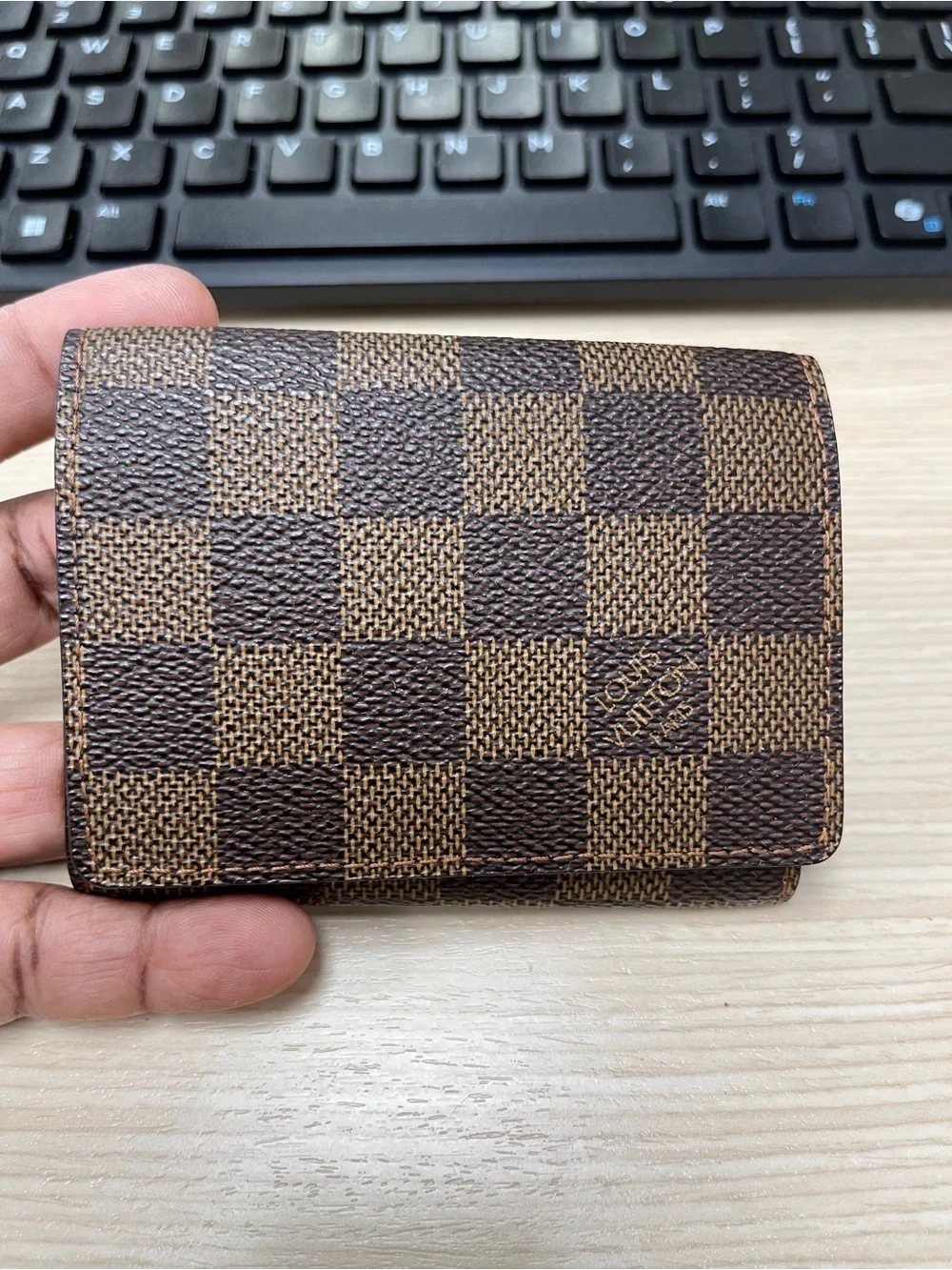 Authentic Louis Vuitton Damier Ebene Coated Canvas Card Holder EUC w/COA Include